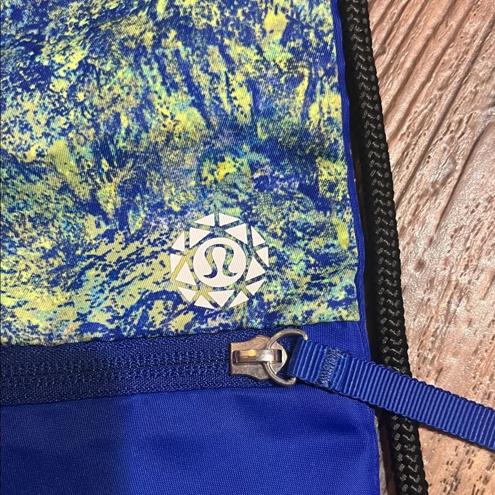 Lululemon seawheeze special limited edition bag